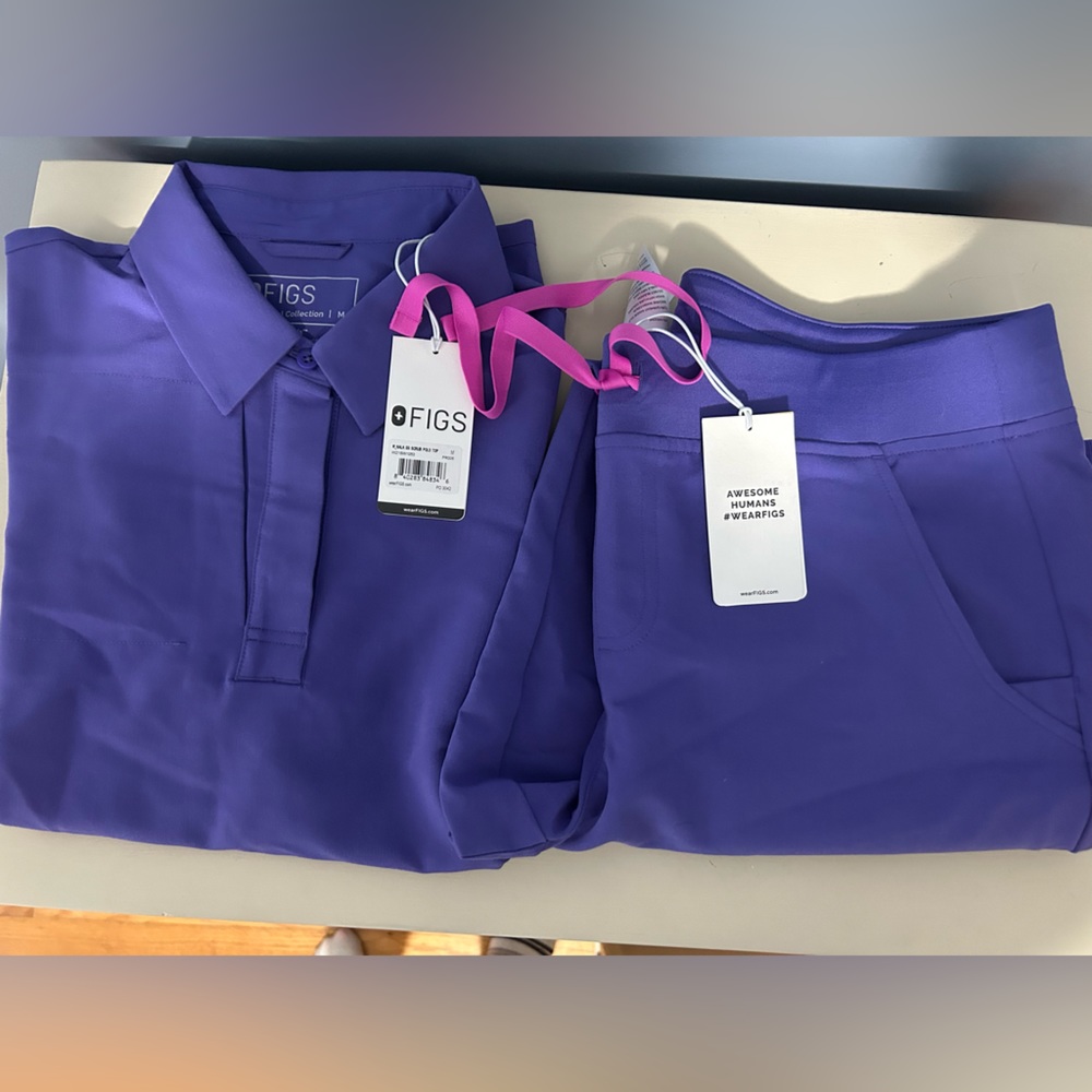 NWT FIGS Set: Polo style scrub top and jogger style scrub pants.